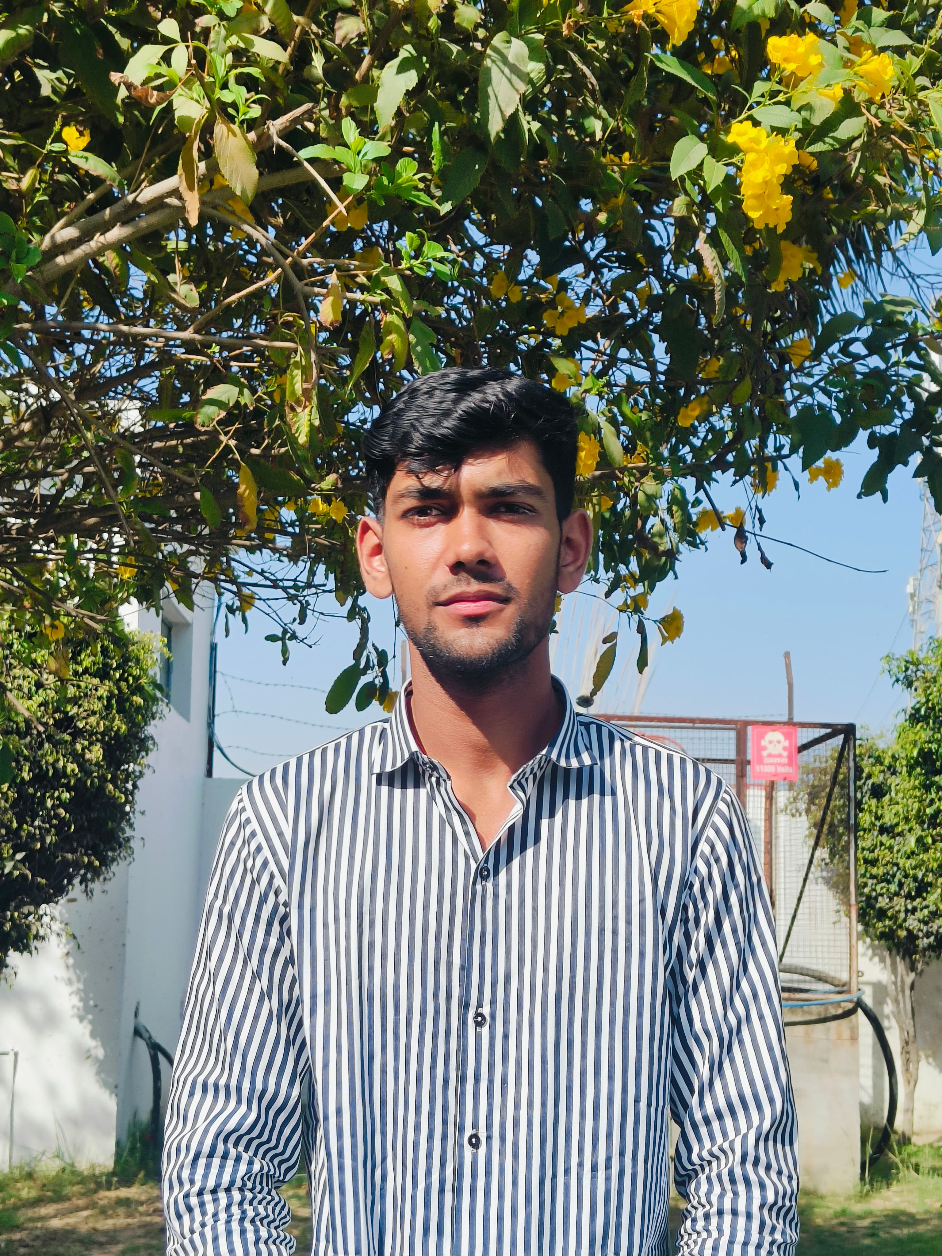 Photo of Manu Chauhan 